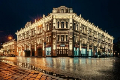 Как министр Лобанов мед-пиво пил, а по усам текло у всего Прибайкалья