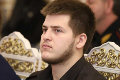 Информационная крепость вокруг Адама Кадырова: атаки на камеры, передвижения под полным контролем, травма головы тщательно скрыта